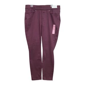 Levi’s Contouring Technology Burgundy Pull On Skinny Pants 18M W34 L30
